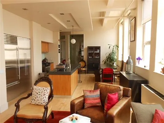 Rented by William J Farmer Inc | media 1