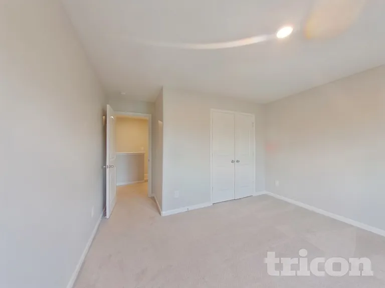 1225 Standing Oak Dr — Photo 12