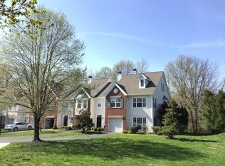 23 Stage Coach Dr, Holmdel, NJ 07733