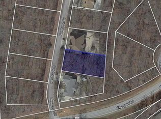 Newburgh Dr, Bella vista, AR 72715