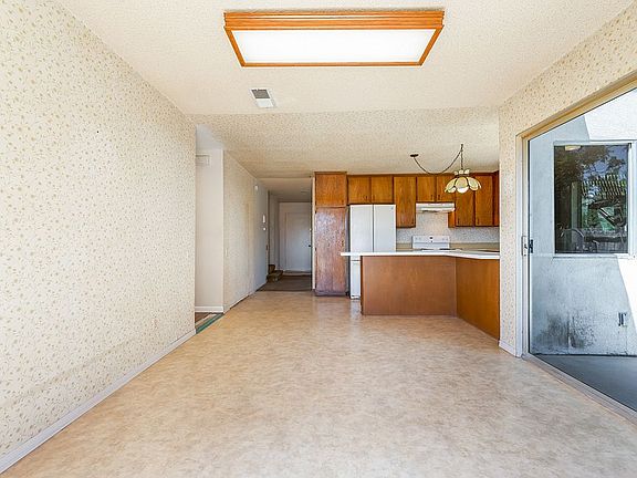 5th image of 3326 Big Sky Dr