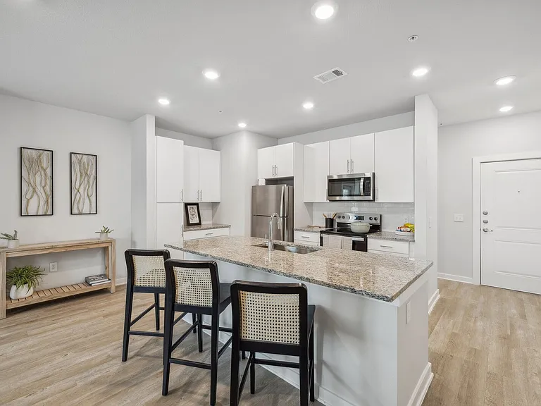 Ascend At Woodlands — Photo 96