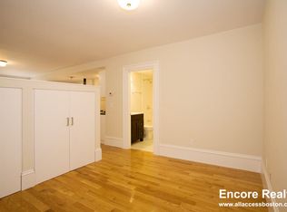 658 Massachusetts Ave APT 3B, Boston, MA 02118
