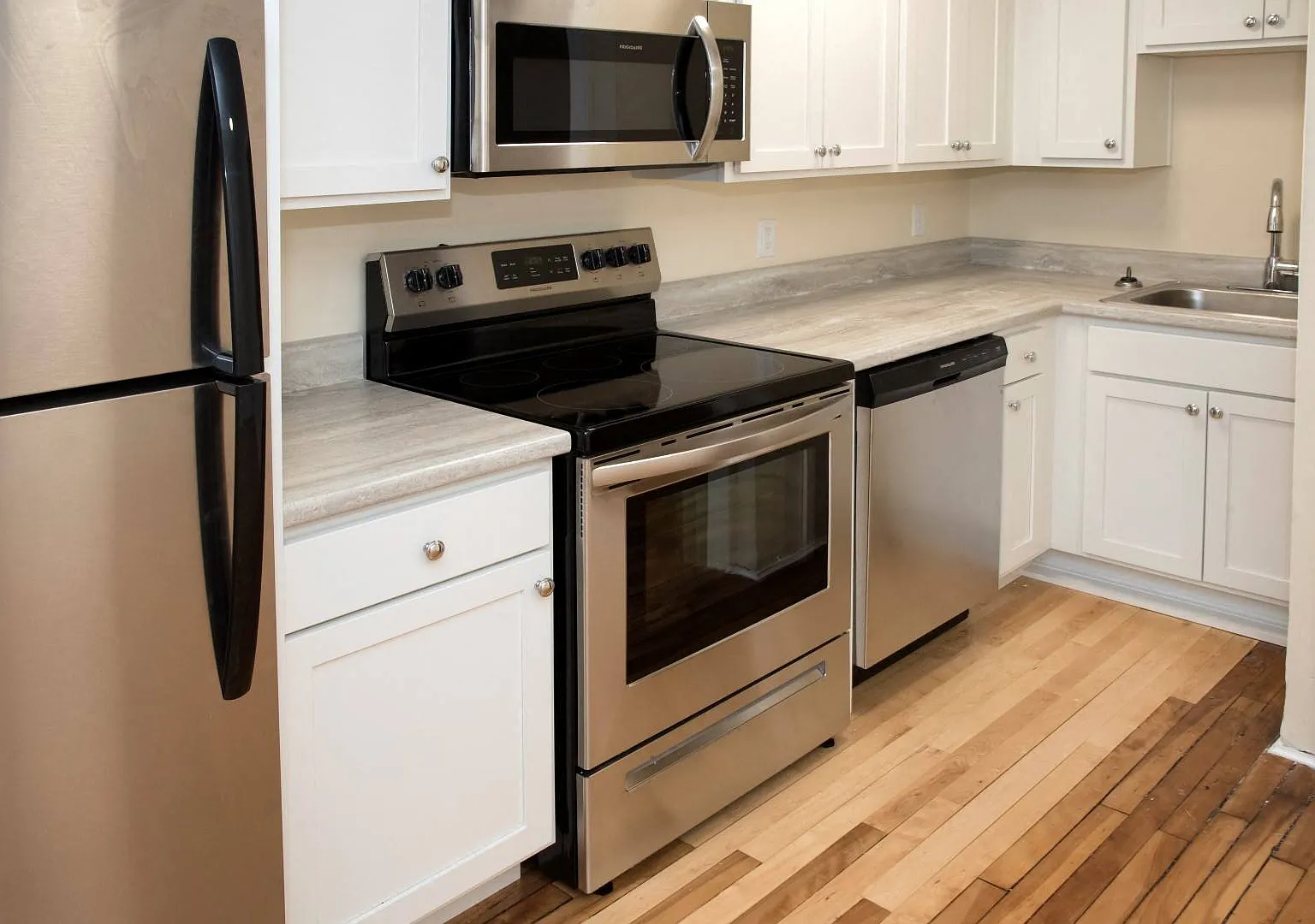 The Fuller Apartments — Photo 4