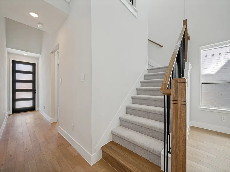 7161 Confetti St — Photo 13