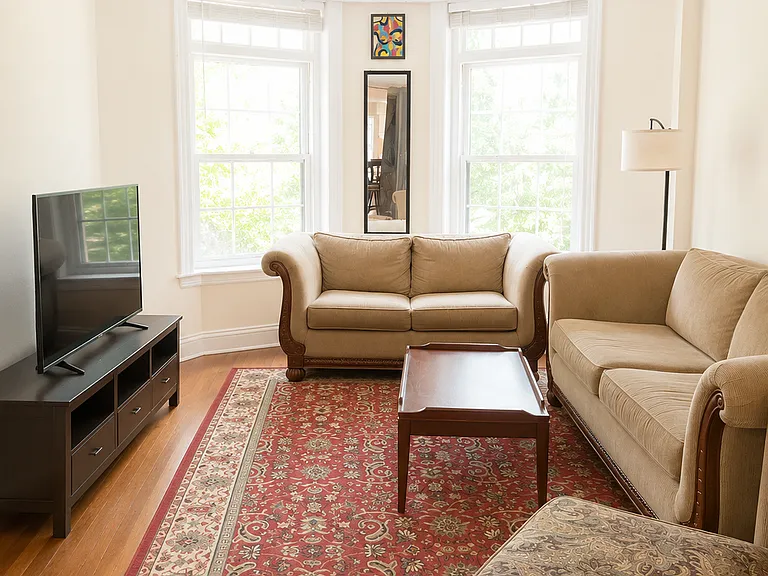 1819 Beacon St #5 — Photo 1