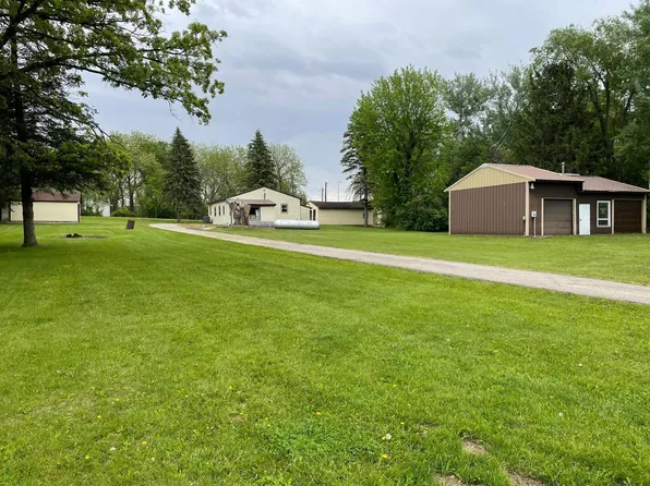 12043 Shervin Ave SW, Stewartville, MN 55976