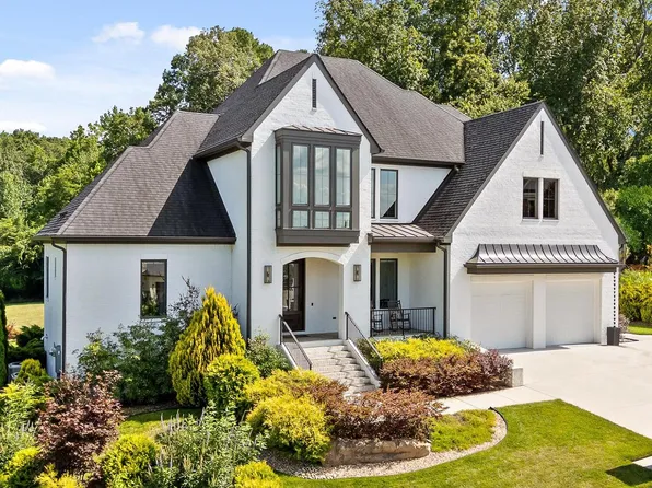 4597 Sailmaker Cir, Chattanooga, TN 37416