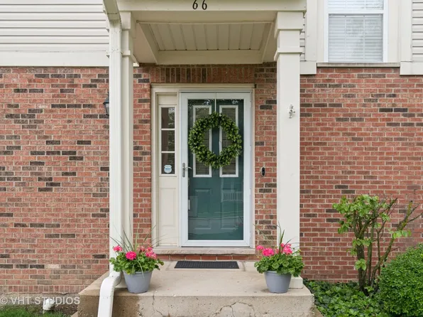 66 N Palazzo Dr, Addison, IL 60101