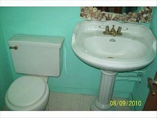 4th image of 428 Sailfish Ave #10