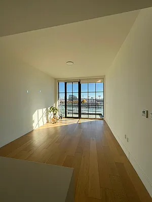 Rented by Jade Stone Real Estate Consulting | media 36