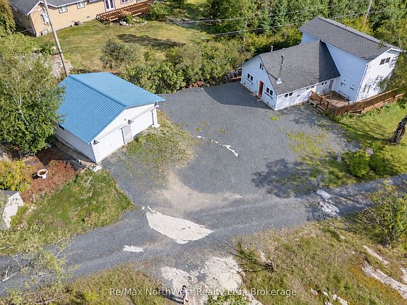 2nd image of 143 Rabbit Lake Rd