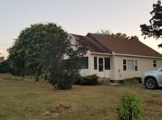 5922 Rr 3, Doniphan, MO 63935