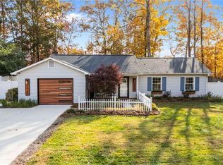 1924 Middlewood Ct, High Point, NC 27265