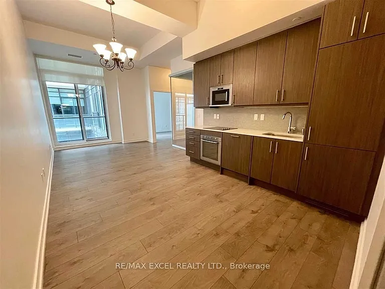 297 College St #1001 — Photo 3