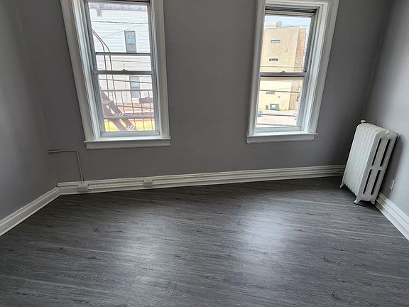5th image of 326 Summit Ave #203BC