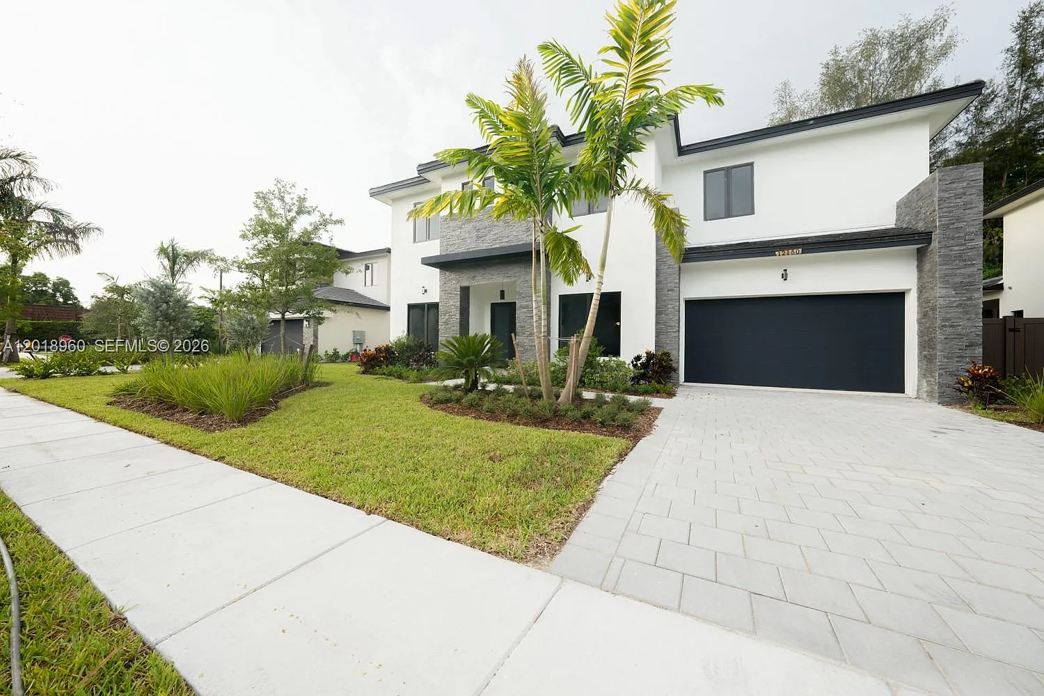 The Oaks Of Davie — Photo 1