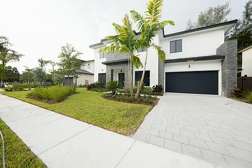 13004 Davie Oaks Dr Photo 1