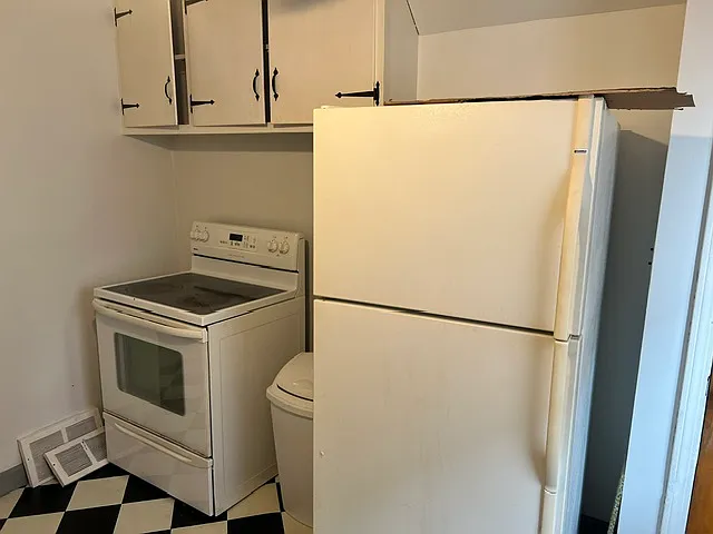 6226 Ridge Rd #1 — Photo 13