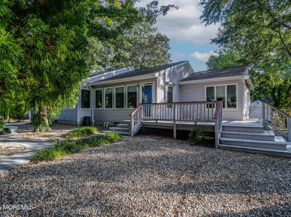 511 Conifer Drive, Forked River, NJ 08731