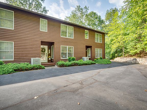 3rd image of 125 Terrace Private Dr #125