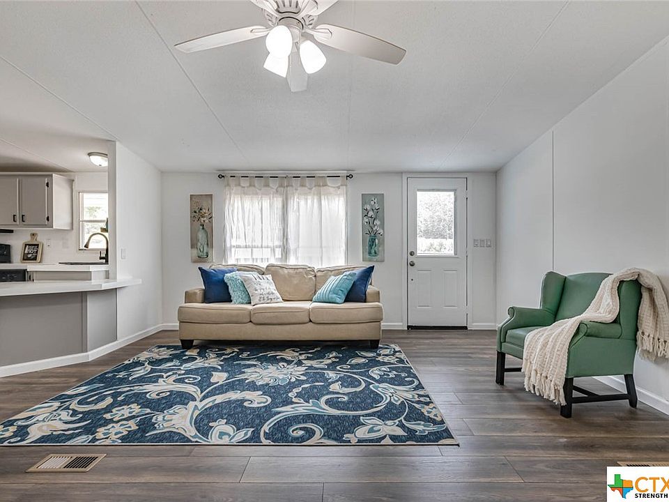 1st image of 4590 Sir Arthur Way