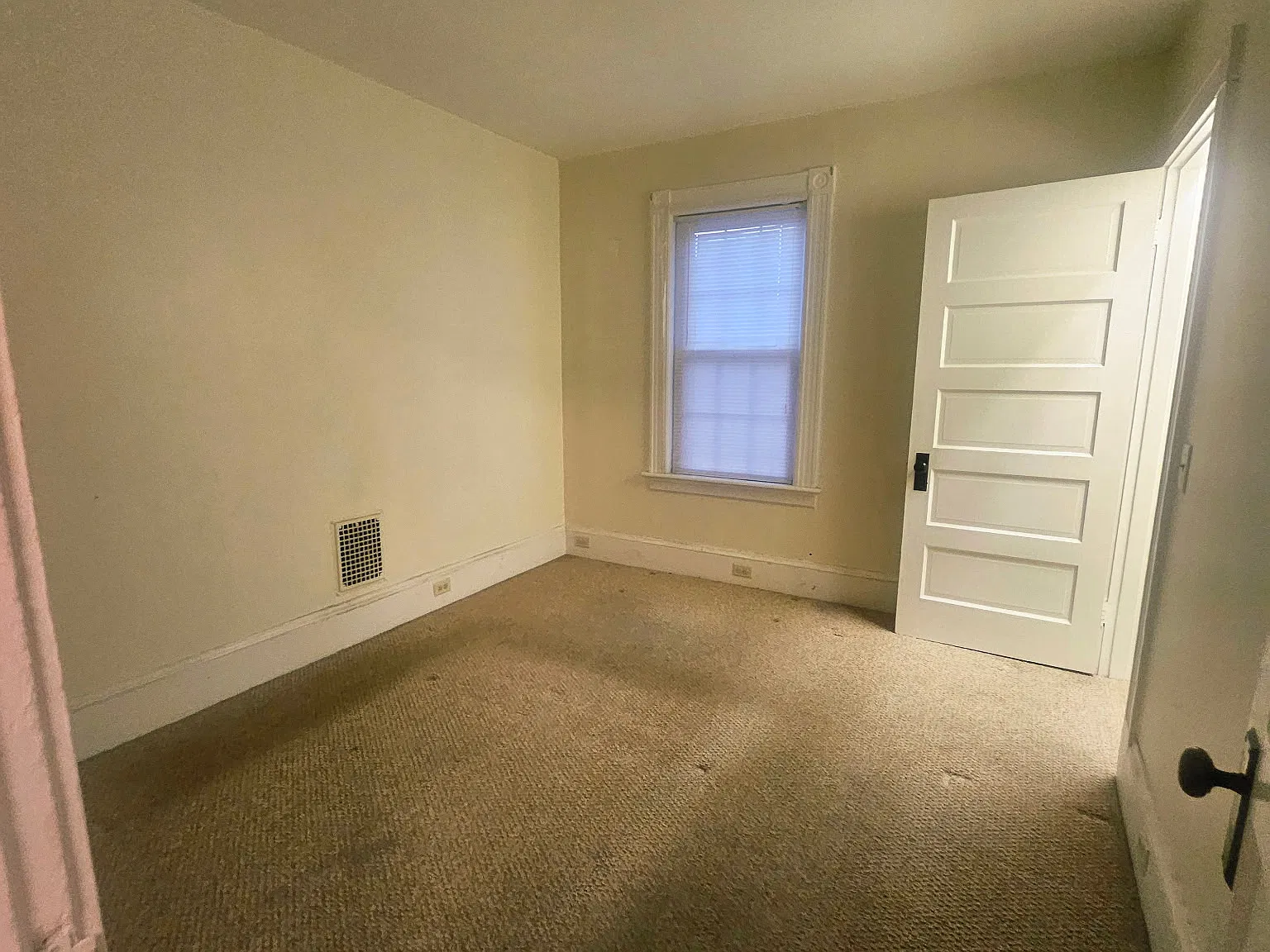 83 High St — Photo 4