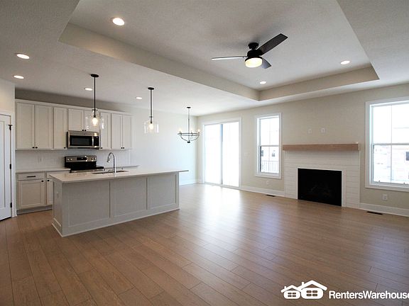 4th image of 1237 NW 32nd St