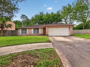 1415 Whispering Pine Dr, Missouri City, TX 77489