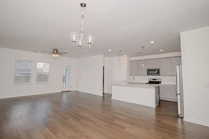 321 Bountiful Dr — Photo 15