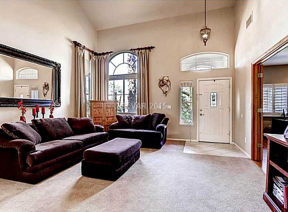 5th image of 2071 E Camero Ave