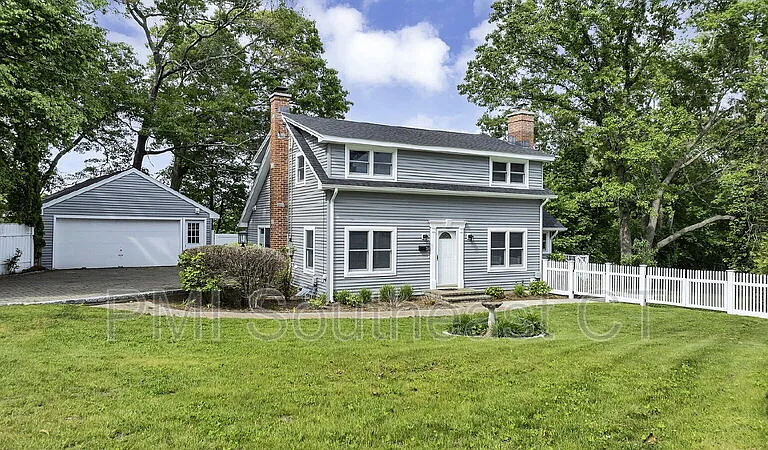 51 Lake Ave — Photo 32