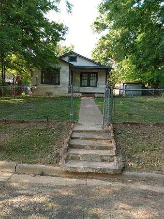 708 Maple Ave
