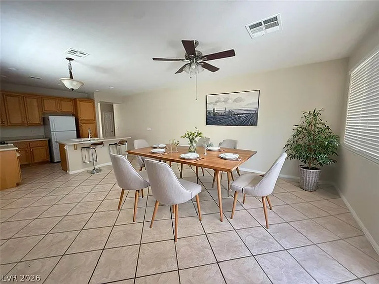 7634 Avila Beach Ave — Photo 5