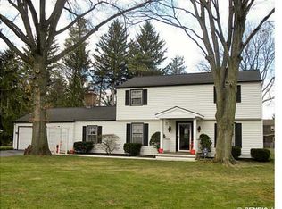 299 Thornell Rd, Pittsford, NY 14534