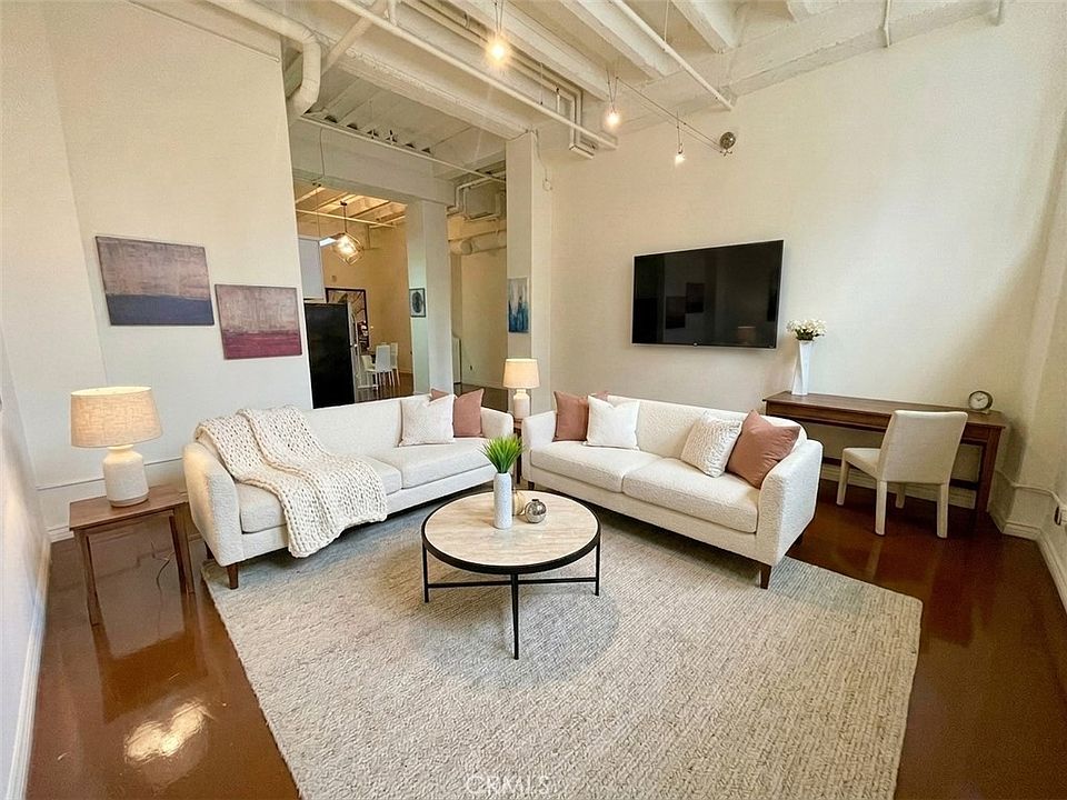 1st image of 312 W 5th St APT 201
