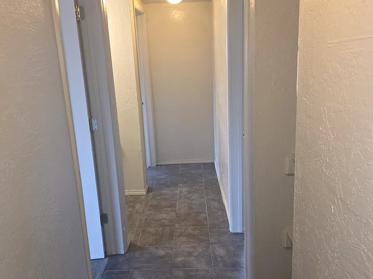 40 S Pinegrove Rd #1 — Photo 12