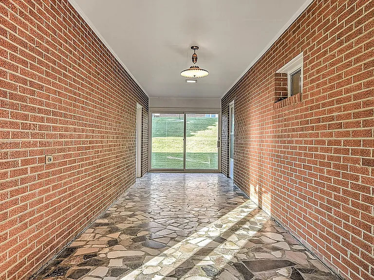 210 Mount Bethel Rd — Photo 28