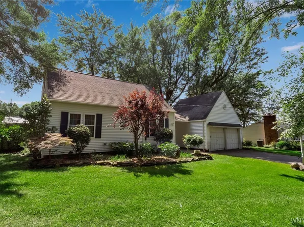 9461 Greiner Rd, Clarence, NY 14031