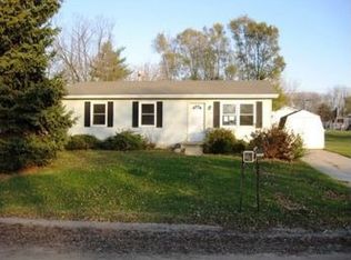 6203 Kenbrook Rd, Lansing, MI 48911