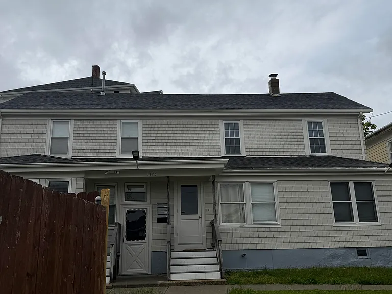 1175 S Main St #2C — Photo 1