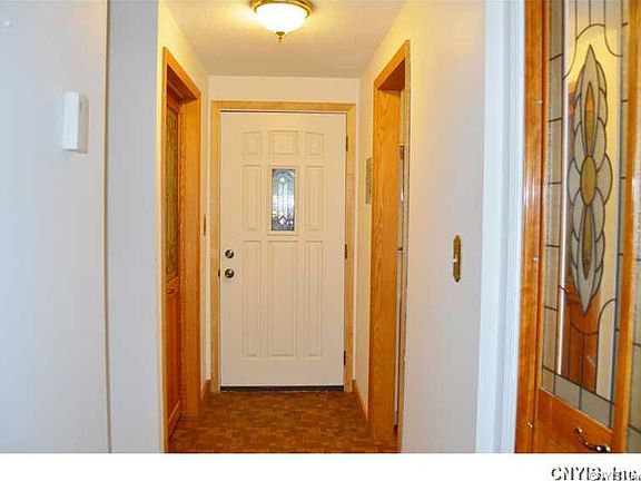 2nd image of 491 Idlewood Blvd