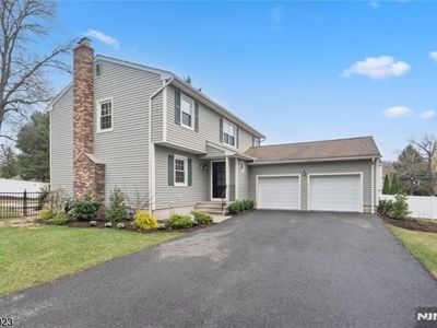 6 Giegel Ct, Wyckoff, NJ, 07481