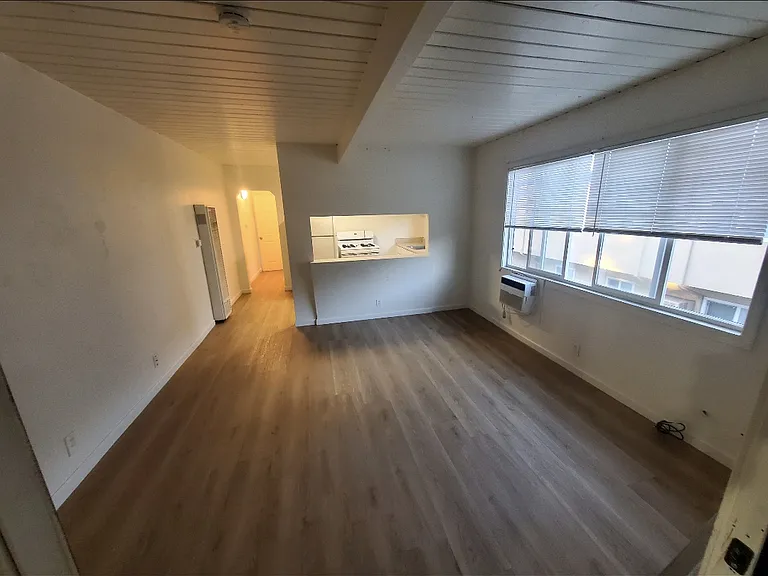 2021 Riley Ct #6 — Photo 5