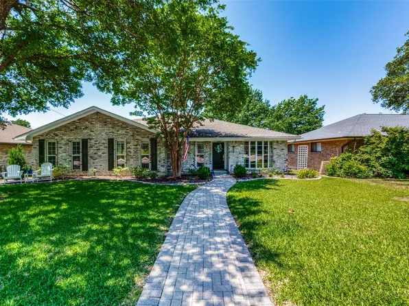 8541 Bacardi Dr, Dallas, TX 75238