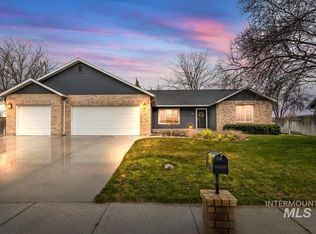 2306 Hillcrest Dr, Twin Falls, ID 83301