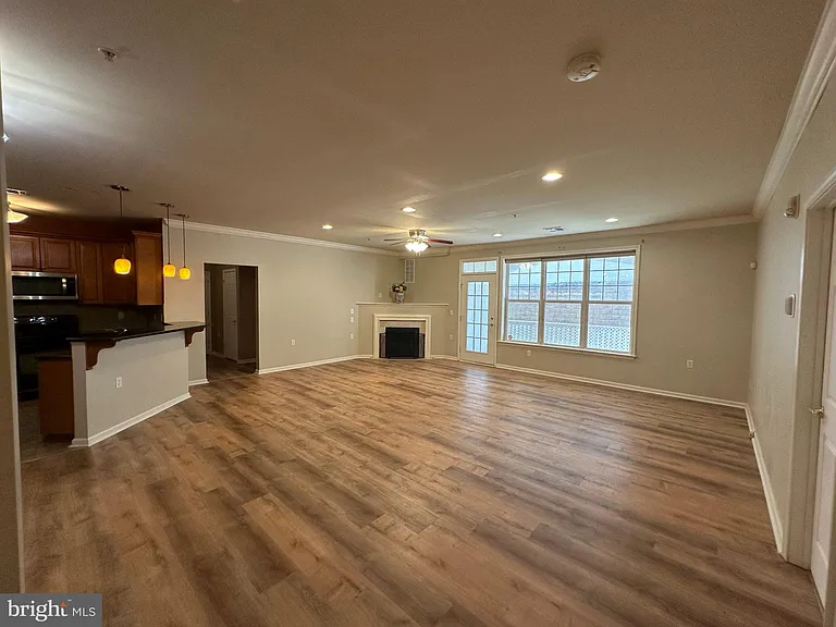 416 Masterson Ct — Photo 7