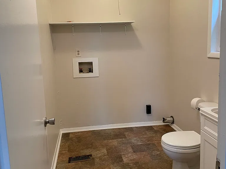 324 Peggy Dr — Photo 15