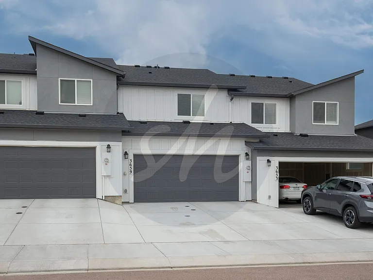 3659 Levy Park Dr — Photo 15