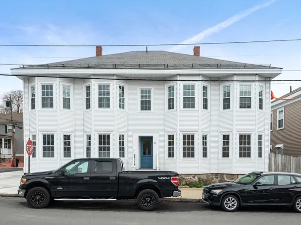 28 Fair St #2, Newburyport, MA 01950